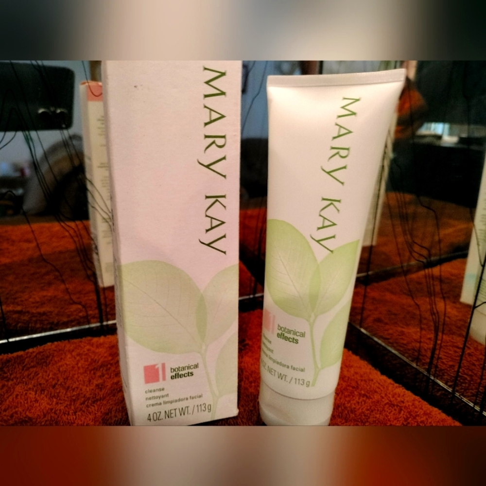 Mary Kay Botanicals Cleanser
